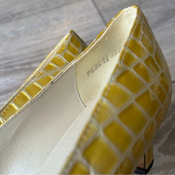 Vintage Thomas Wallace Yellow Gold Croc Giraffe Patern Patent Leather Heels - Picture 9 of 14